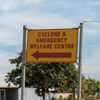 Residents brace for heavy rain as Luana heads inland