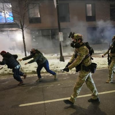 Trump indicates thaw in immigration crackdown crisis