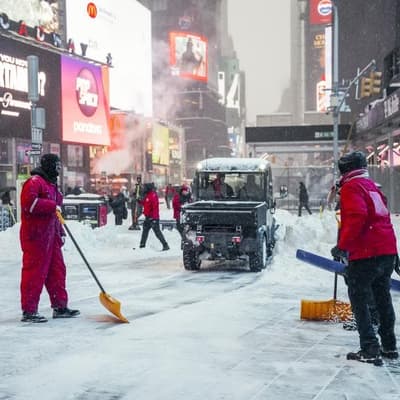 Almost 40 dead as winter storm lingers across US