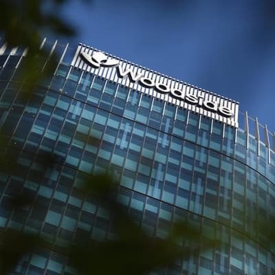 Record production oils the wheels of Woodside shares