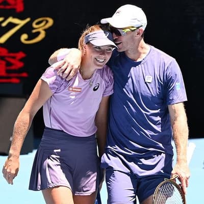 Aussie doubles aces close in on 37-year Open first