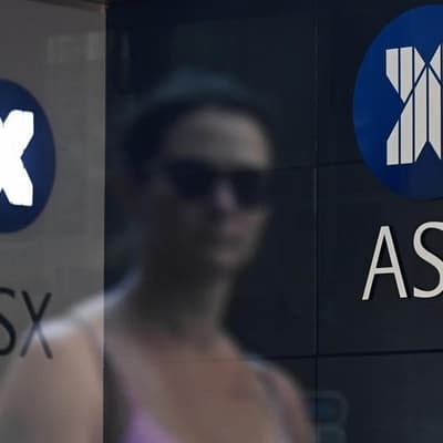 Aussie shares end week down after rollercoaster trading