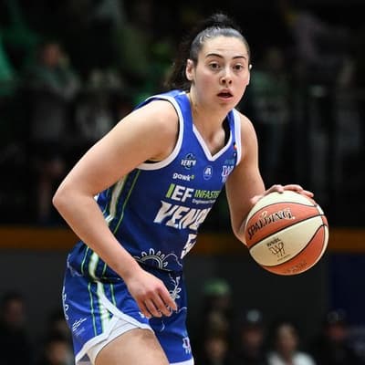 Geelong's venom breaks Bendigo's spirit in WNBL stunner