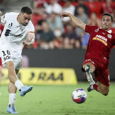 'I'm happy': Bulls coach on gutsy draw against Reds