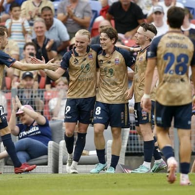 Jets flex muscles on Roar thanks to Bayliss brace