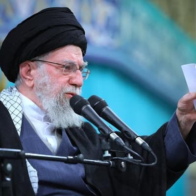 Ayatollah warns of regional war if US attacks Iran