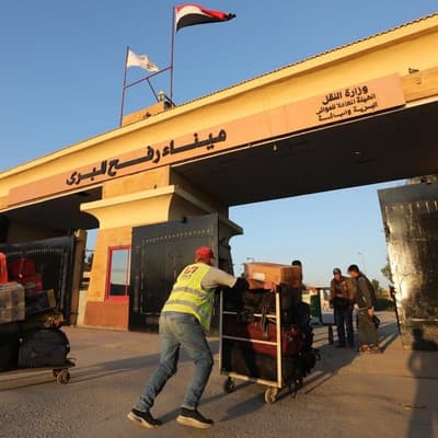 Israel reopens Rafah border crossing with limits