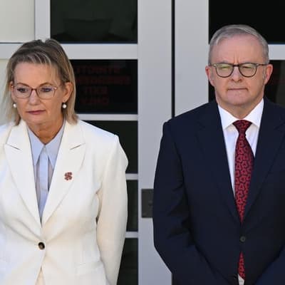 Political disputes set aside for return of parliament