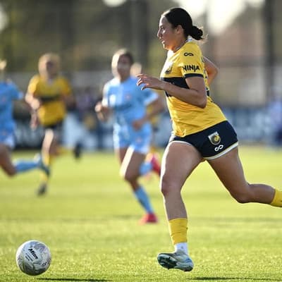 Aspiring Matildas bolter nets record move to Juventus