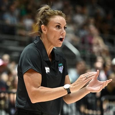 WNBL's Sydney Flames lock in full-time head coach