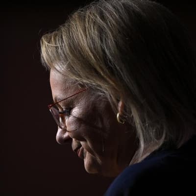 Rival leaders dig in as clock ticks on coalition deal