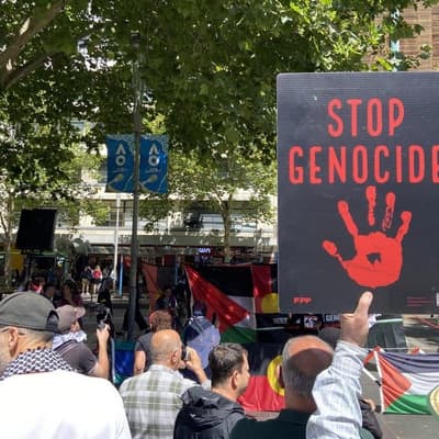 MPs urge top cop to green-light Herzog visit protest