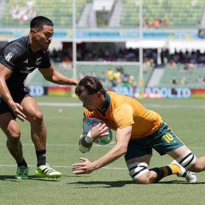 Cartwright injured as Aussies start hot at Perth Sevens