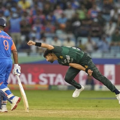Pakistan agree to play India in T20 World Cup clash