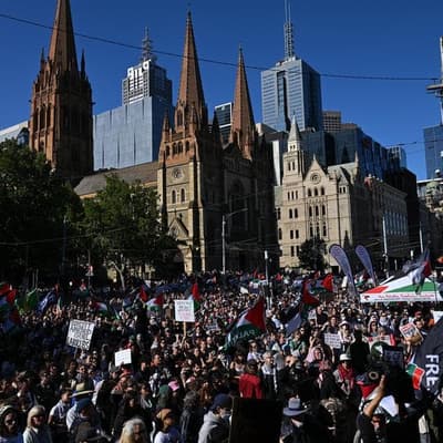 Herzog departs as thousands hit the streets in defiance