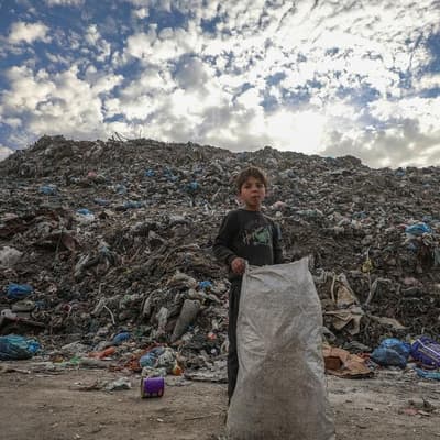 UN agency begins clearing huge Gaza City waste dump