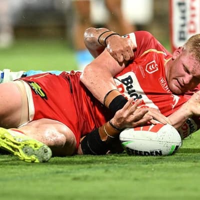 Flegler returns with a bang in Dolphins' loss to Titans