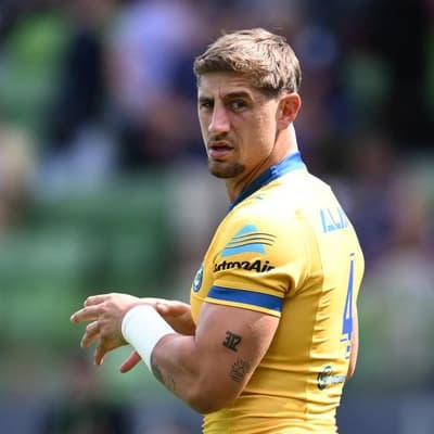 'Apply the blow torch' - Stoush over Lomax ramps up