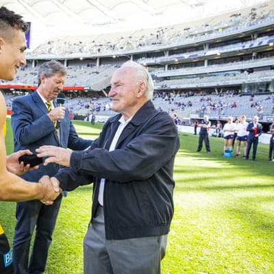 Bill Walker gives Vics a kick on way to legend status