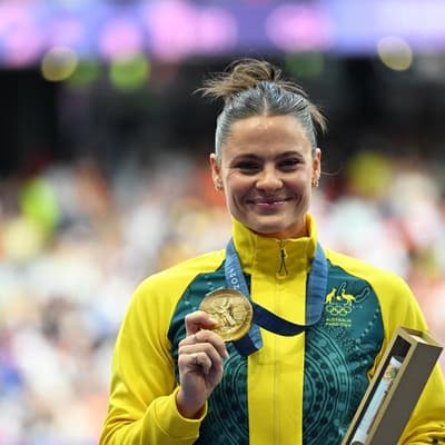 Olympic champ Kennedy thrilled with pole vault return