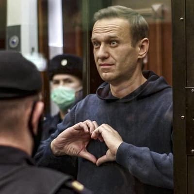 Alexei Navalny was poisoned by dart frog toxin