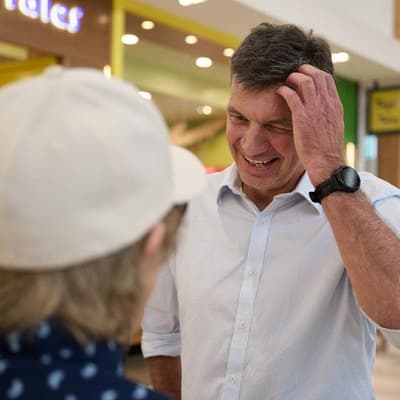 Liberal leaders hit with gender blow as tax fight looms