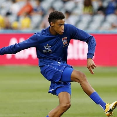 Yengi double seals top spot in ACL Elite for Zelvia