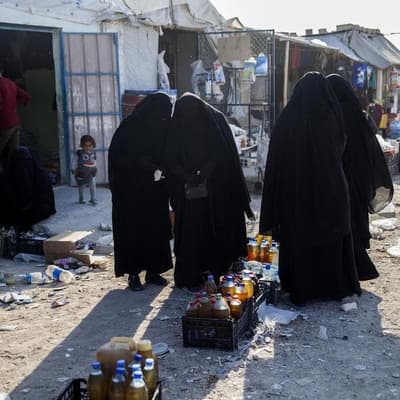 'Tragic': concerns over children with IS-linked group