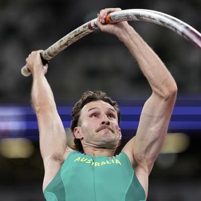 Marschall into elite pole vault club with landmark leap