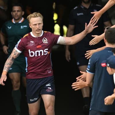 Test quintet bolster Reds for crunch Super clash