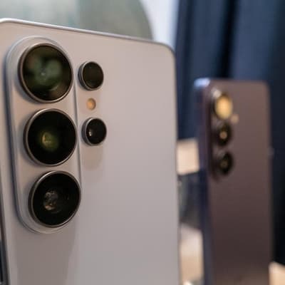 Tech giant plans 800 million AI gadgets by Christmas