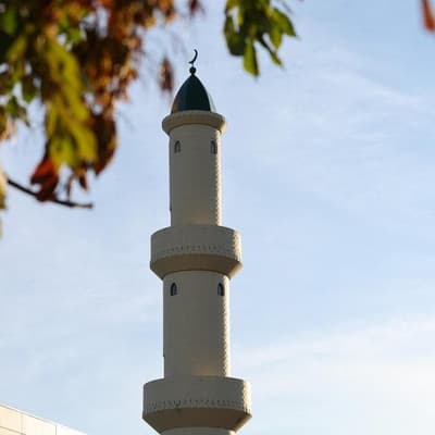 No, the taxpayer is not funding the building of dozens of mosques