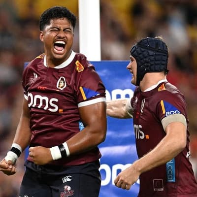 Razzle dazzle Reds get Super season on track