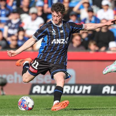 Red-hot Auckland leave Melbourne City's season on rocks