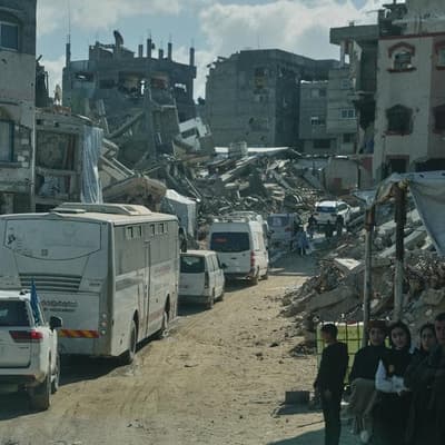Israel closes Rafah border crossing into Gaza again