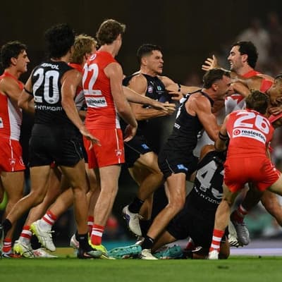 Blues won't overreact to tough AFL opening defeat
