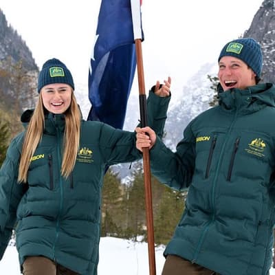 Veteran and rookie named as Australian para flagbearers