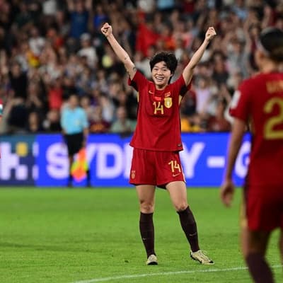 China defeat Uzbeks, set up North Korean Cup showdown
