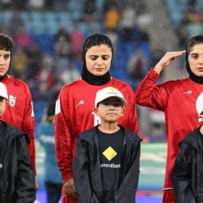 Act now to protect Iranian soccer team, Australia told