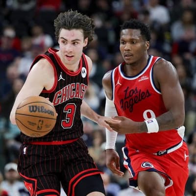 Giddey up again but Bulls' charge stopped by Clippers