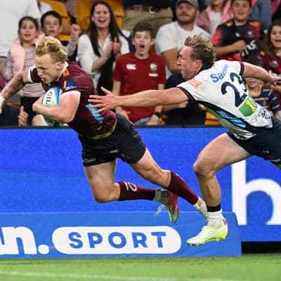 'Respect that massively': Gordon earning rave reviews