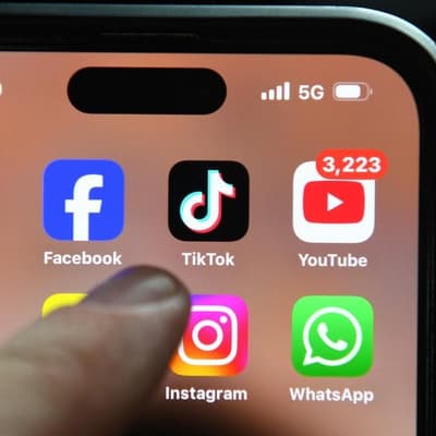 Alarm as Gen Z turns to 'finfluencers' for money advice