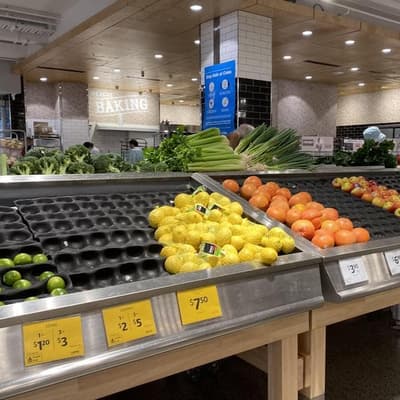 Fuel tax cut urged to avoid fruit 'rotting on trees'