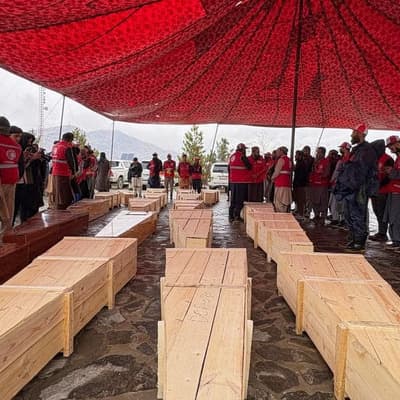 Pakistan and Afghan pause fighting for Eid
