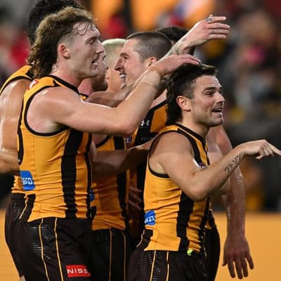 Police investigating after bottle thrown at Hawks stars