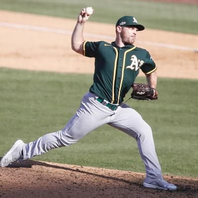 Aussie superstar Hendriks to test himself on market