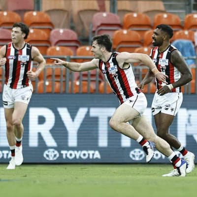 Saints squeeze out GWS in delayed AFL clash