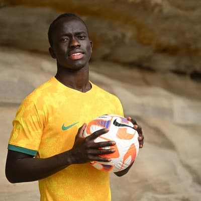 Mabil's lifeline sends message to forgotten Socceroos
