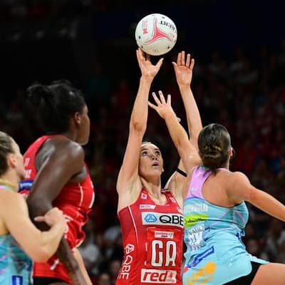 Swifts squeeze out Mavs by a point in thriller