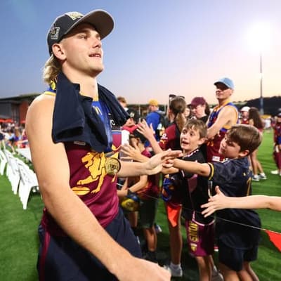 War of words 'good fun' but not focus: father-son star